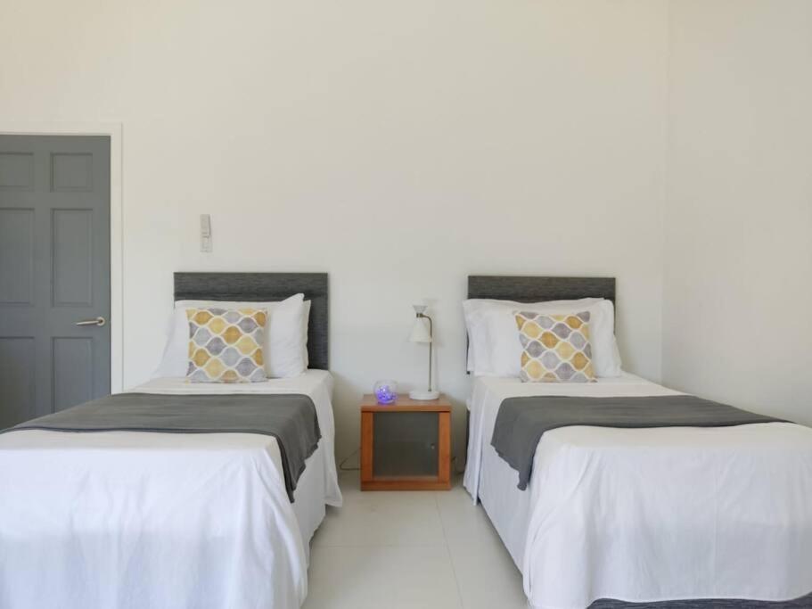 The Willow Apartment Ocho Ríos Extérieur photo